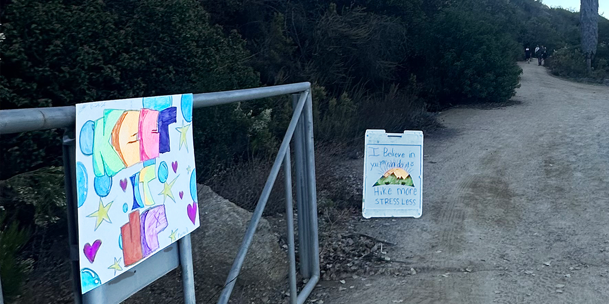 Encouragement sign - Keep it Up